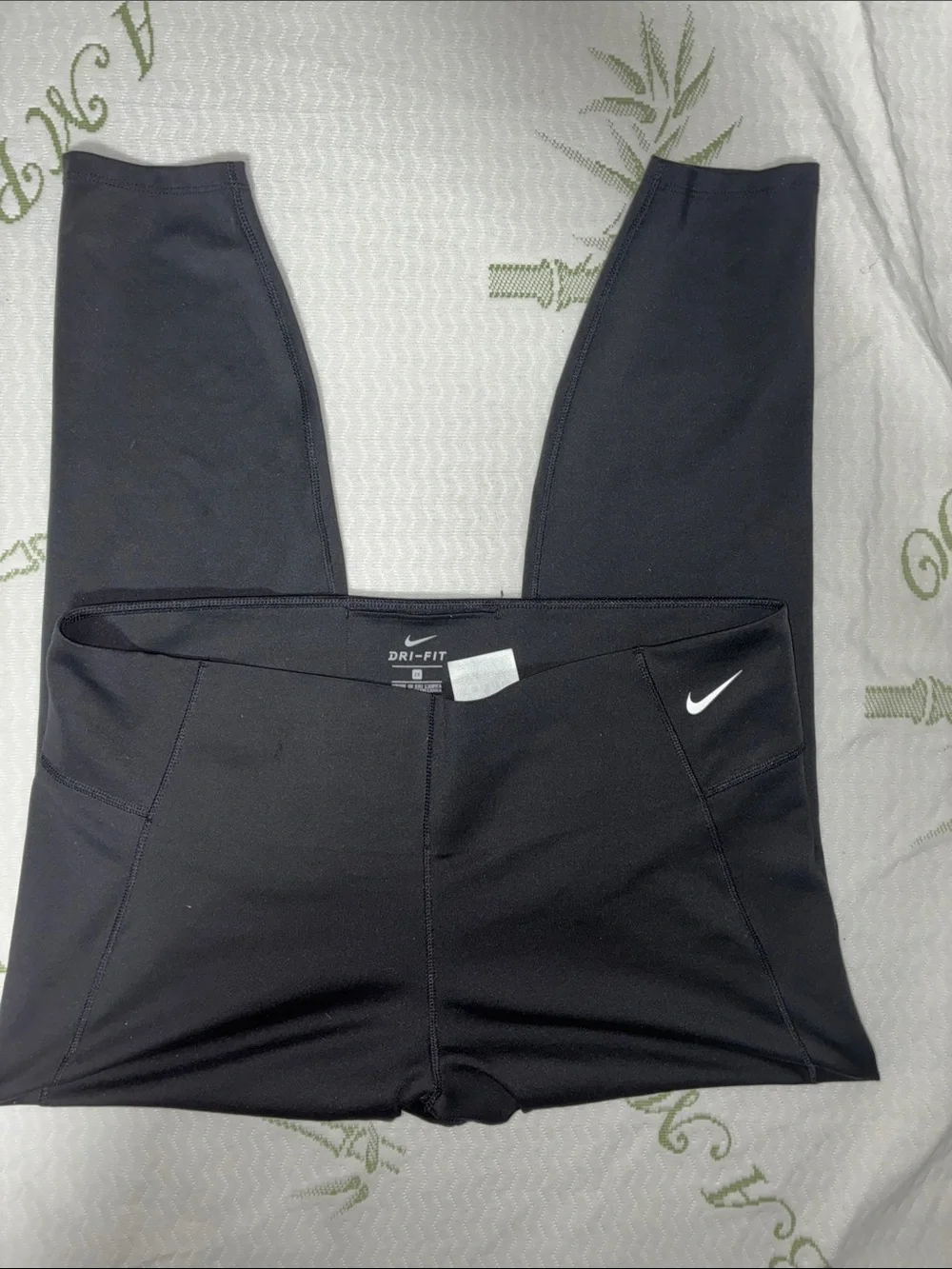 Nike Black High-Waist Performance Leggings